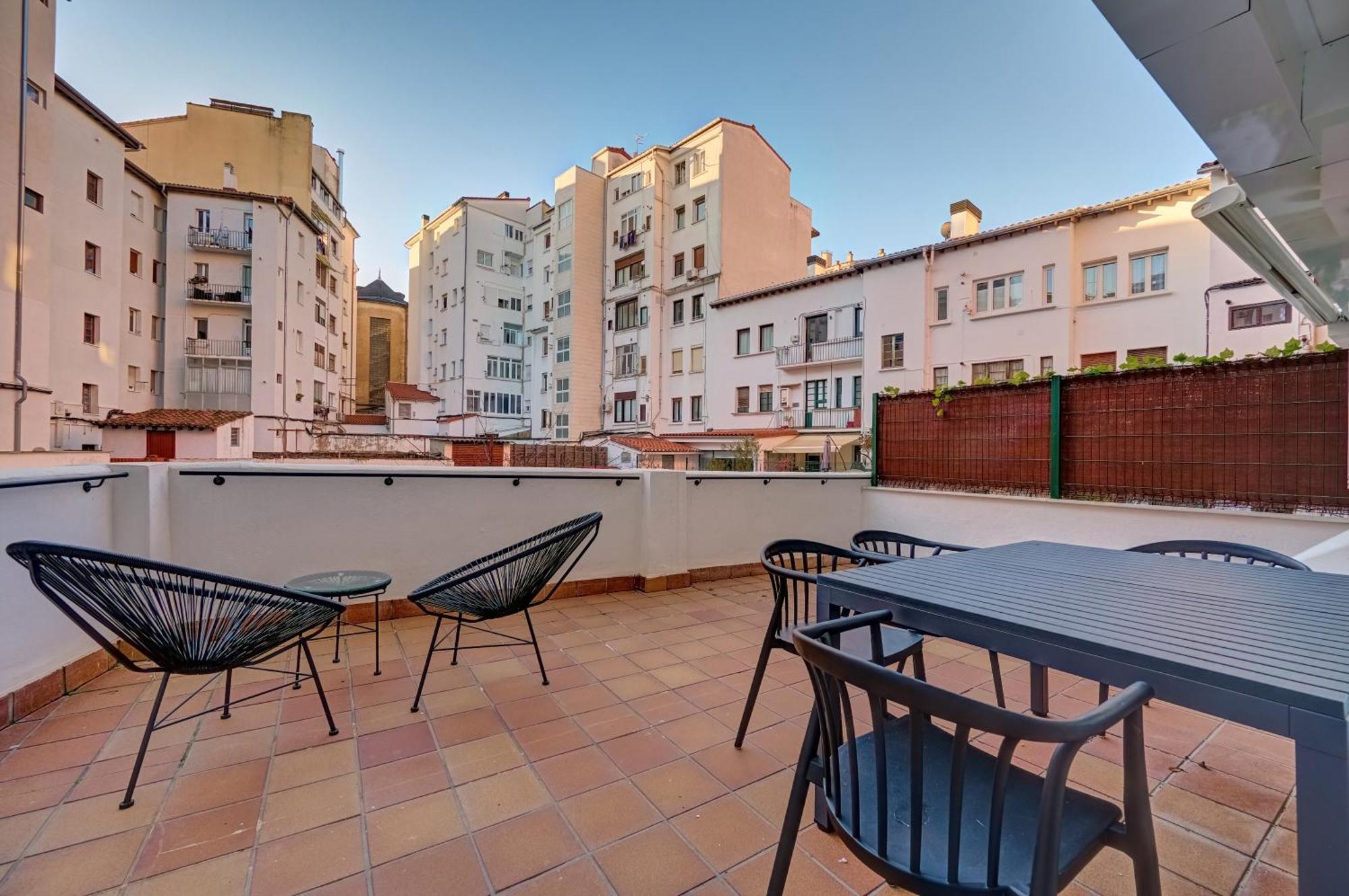 El Conde By Clabao Apartment *