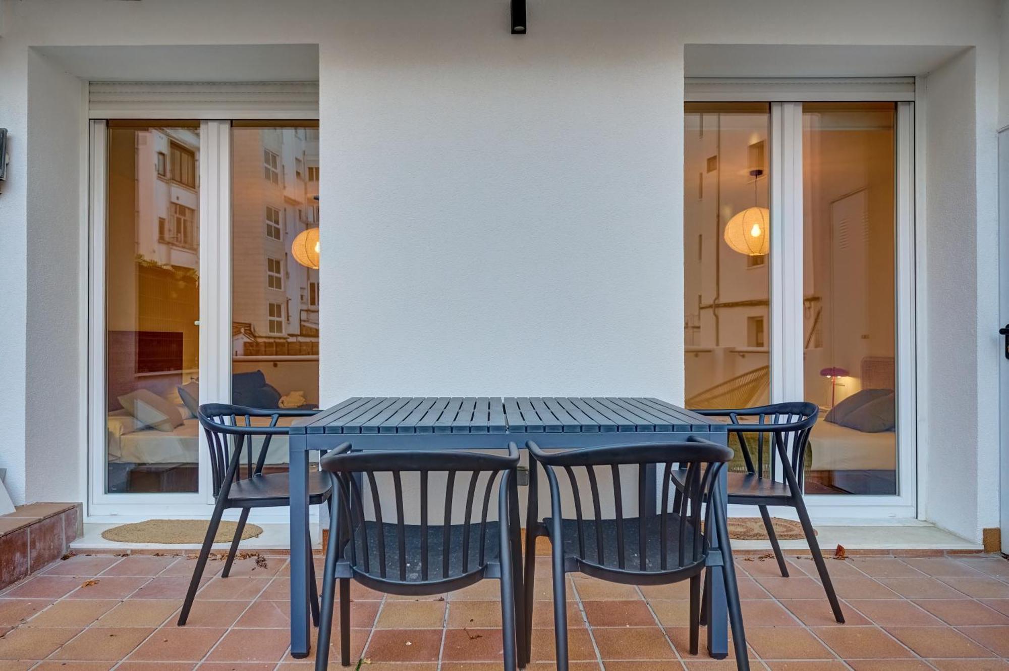 El Conde By Clabao Apartment