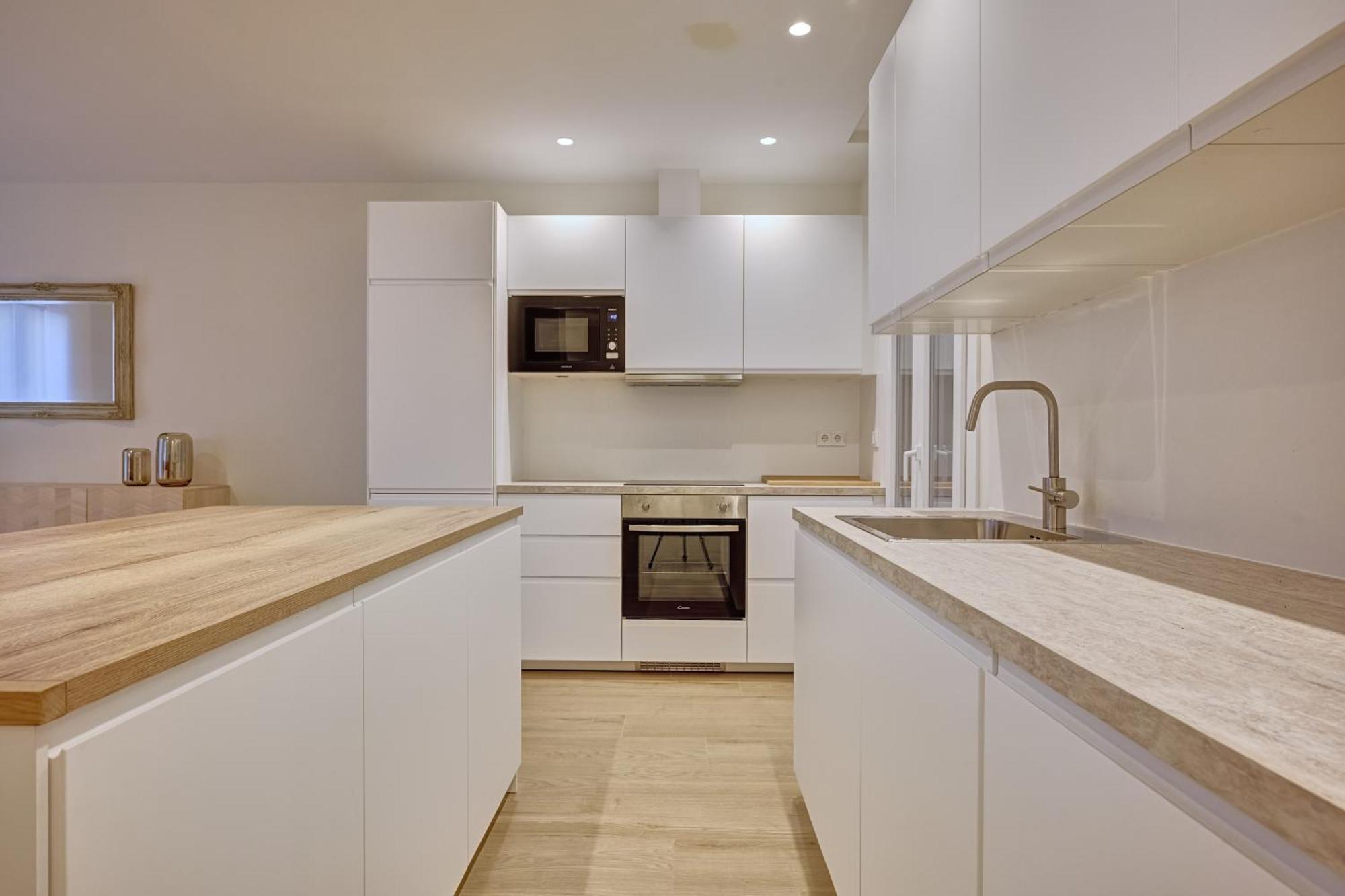 El Conde By Clabao Apartment